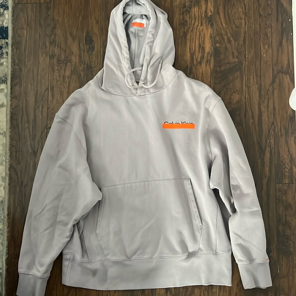 Calvin Klein x Heron Preston Collab Hoodie
Hue Gray 
Worn x1
Size: Large